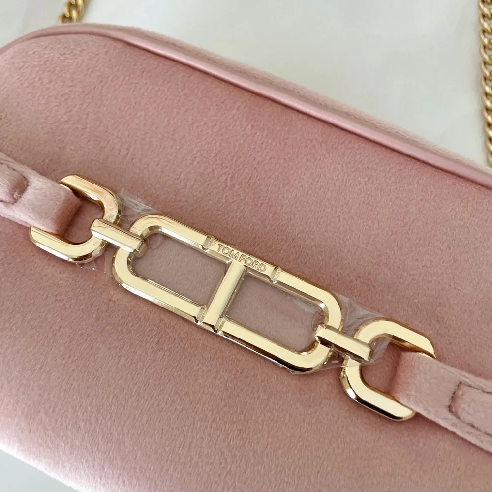 Tom Ford Dusty Pink Cosmetic Bag with Shoulder Chain‎
